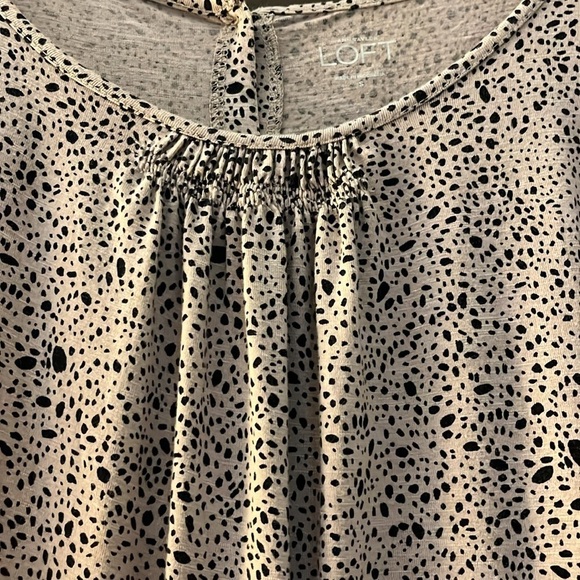 Loft tan 3/4 sleeved with black dots top. Size Small. - Picture 5 of 9